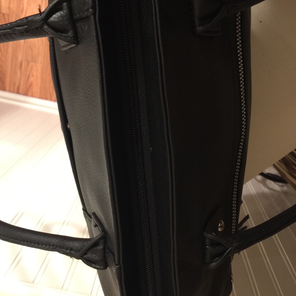 BLACK SASHA TOTE/HAND/ SHOULDER BAG - Picture 5 of 7